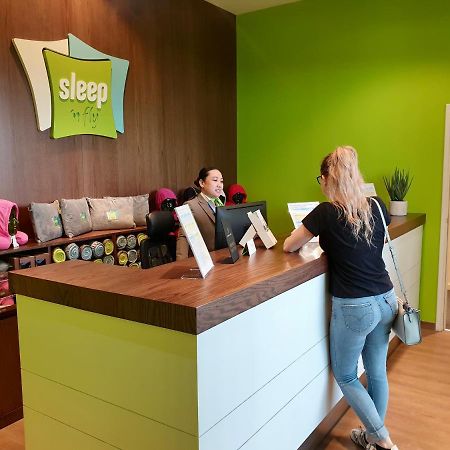 Hotel Sleep 'N Fly Sleep Lounge, D-Gates Terminal 1 - Transit Only Dubái Exterior foto